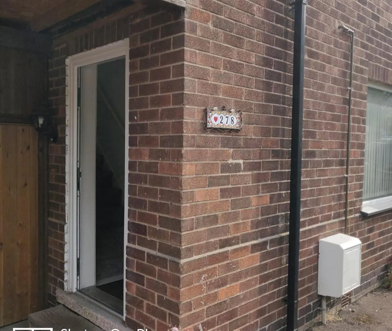 Nice 2 Bedroom House Near City Hospital Nottingham Apartment